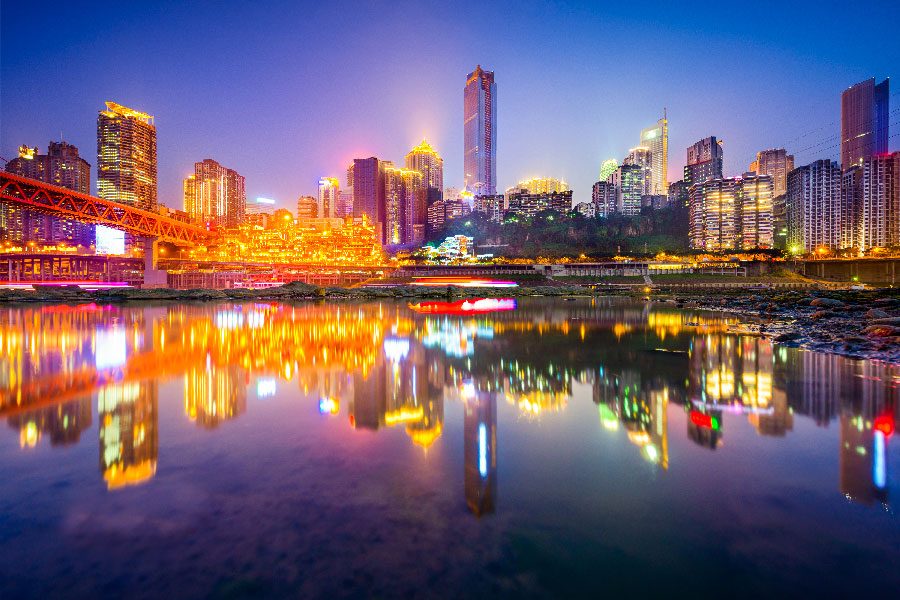 Ciudad de noche en Chongquin